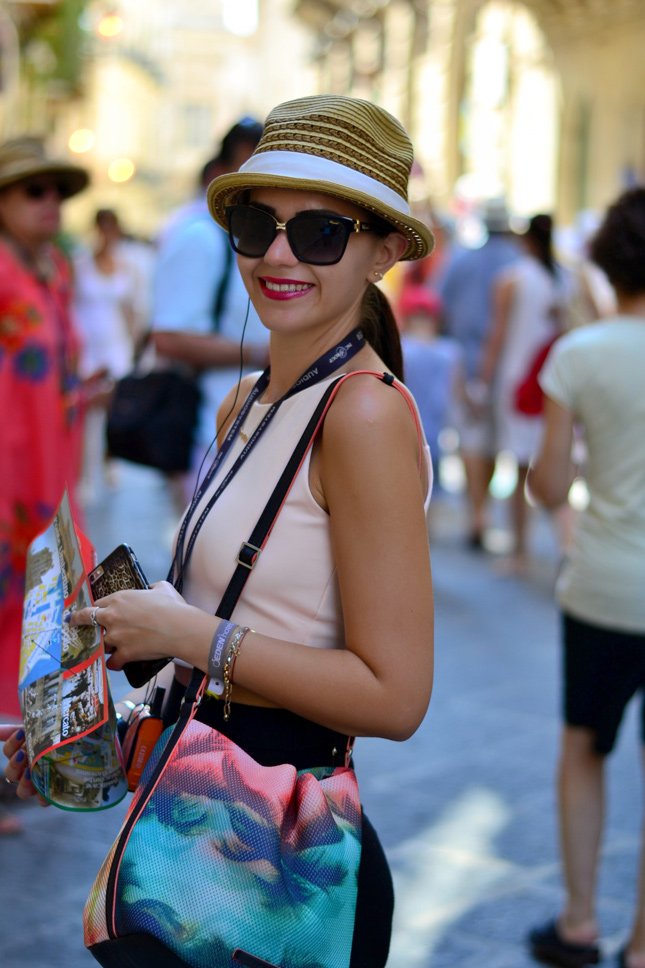 Multicolored-bag-Esprit
