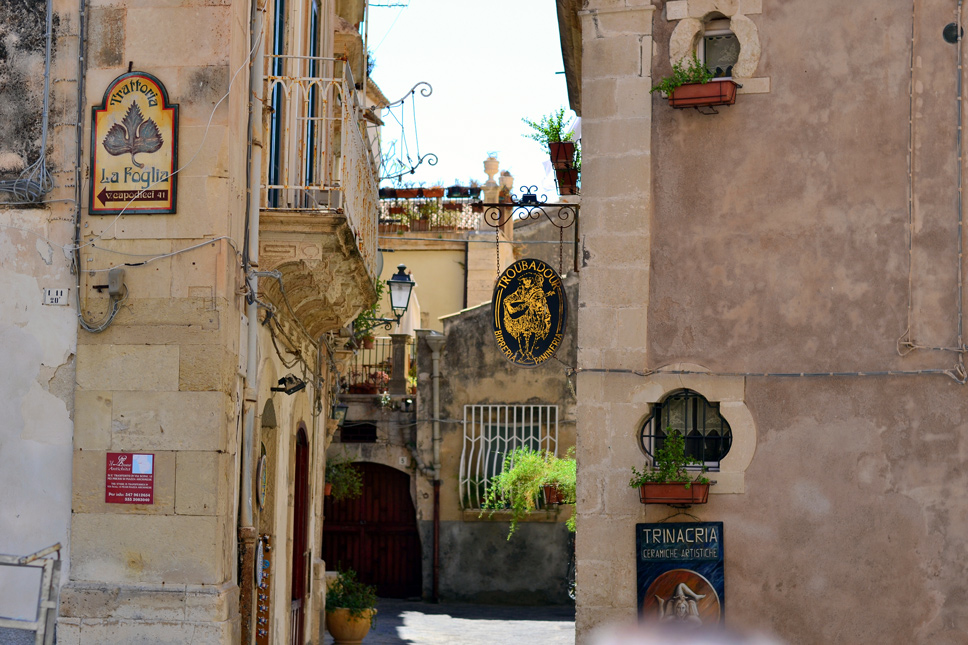 Trinacria-Siracusa-Sicilia