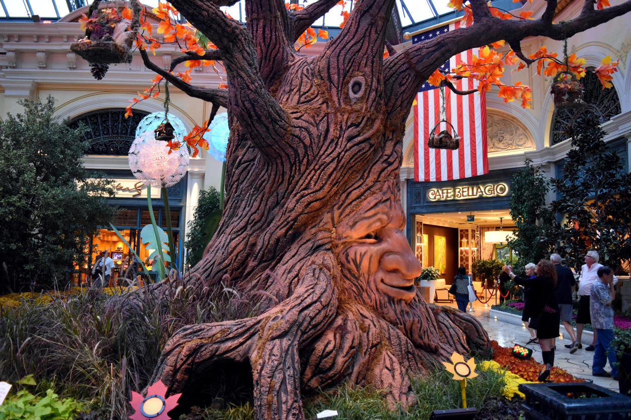 Bellagio-Las-Vegas-Autumn-2015