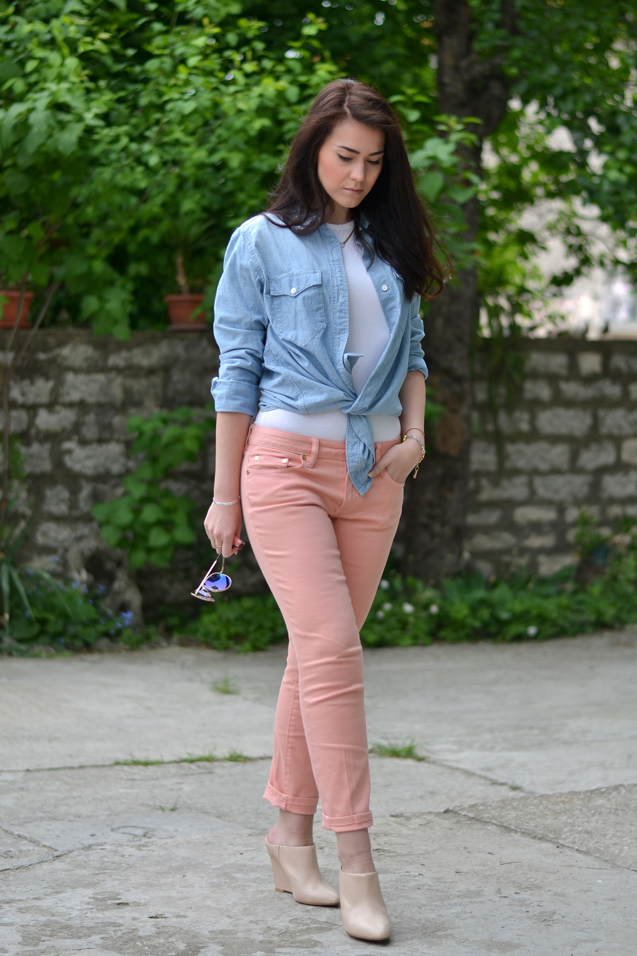 Tory-Burch-peach-jeans-
